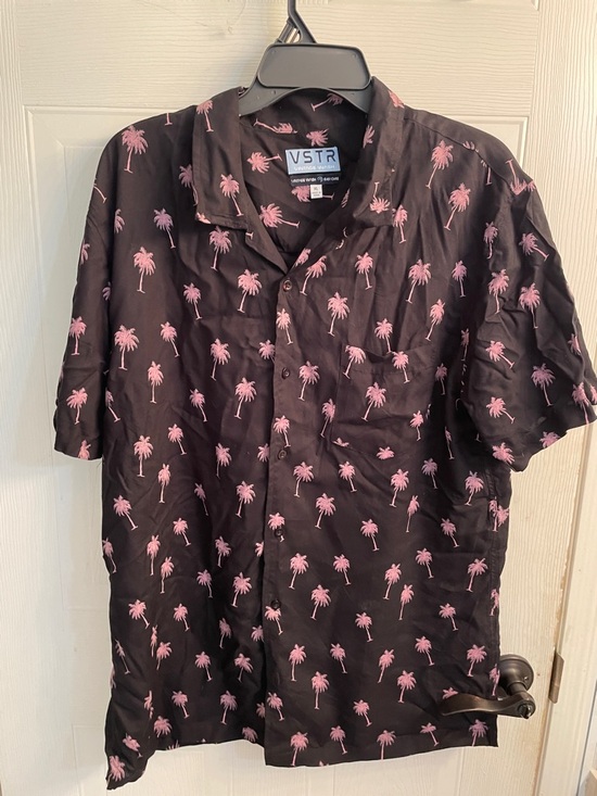 Vstr Other - VSTR Men's Black Short-Sleeve Button-Down Shirt with Pink Palm Print